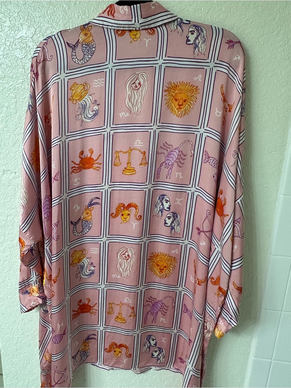Corey Lynn Calter Zodiac Print Button Up Shirt Dress XL Pink Oversized - Picture 8 of 9